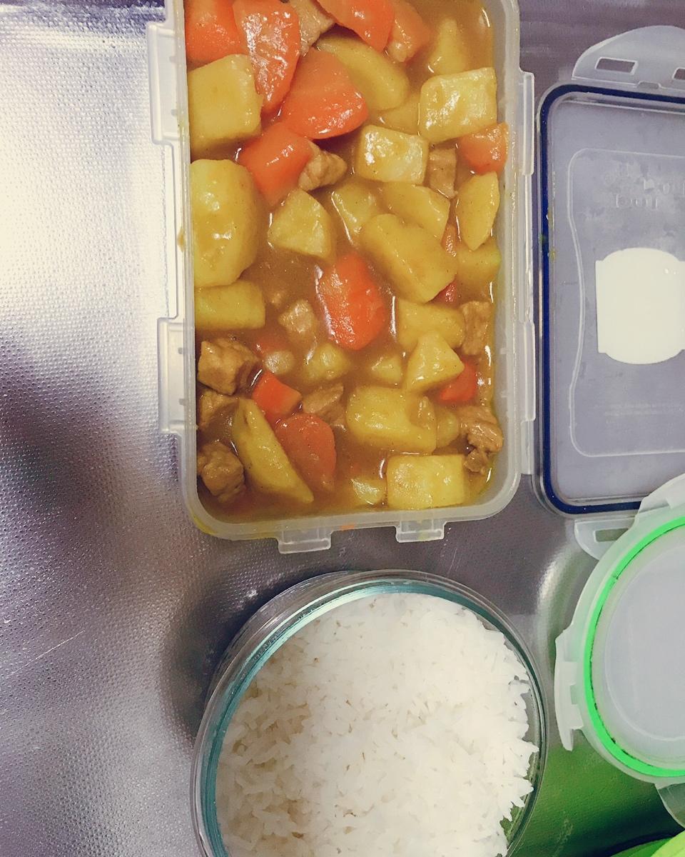 咖喱土豆鸡块