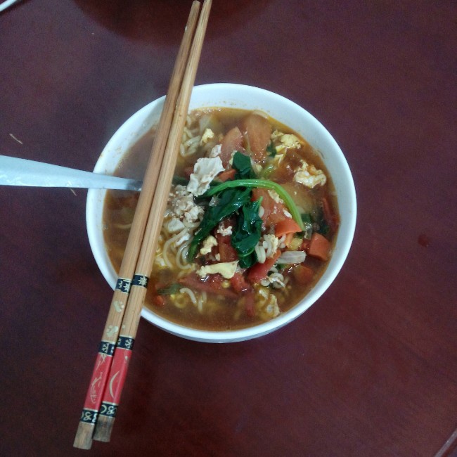 深夜泡面