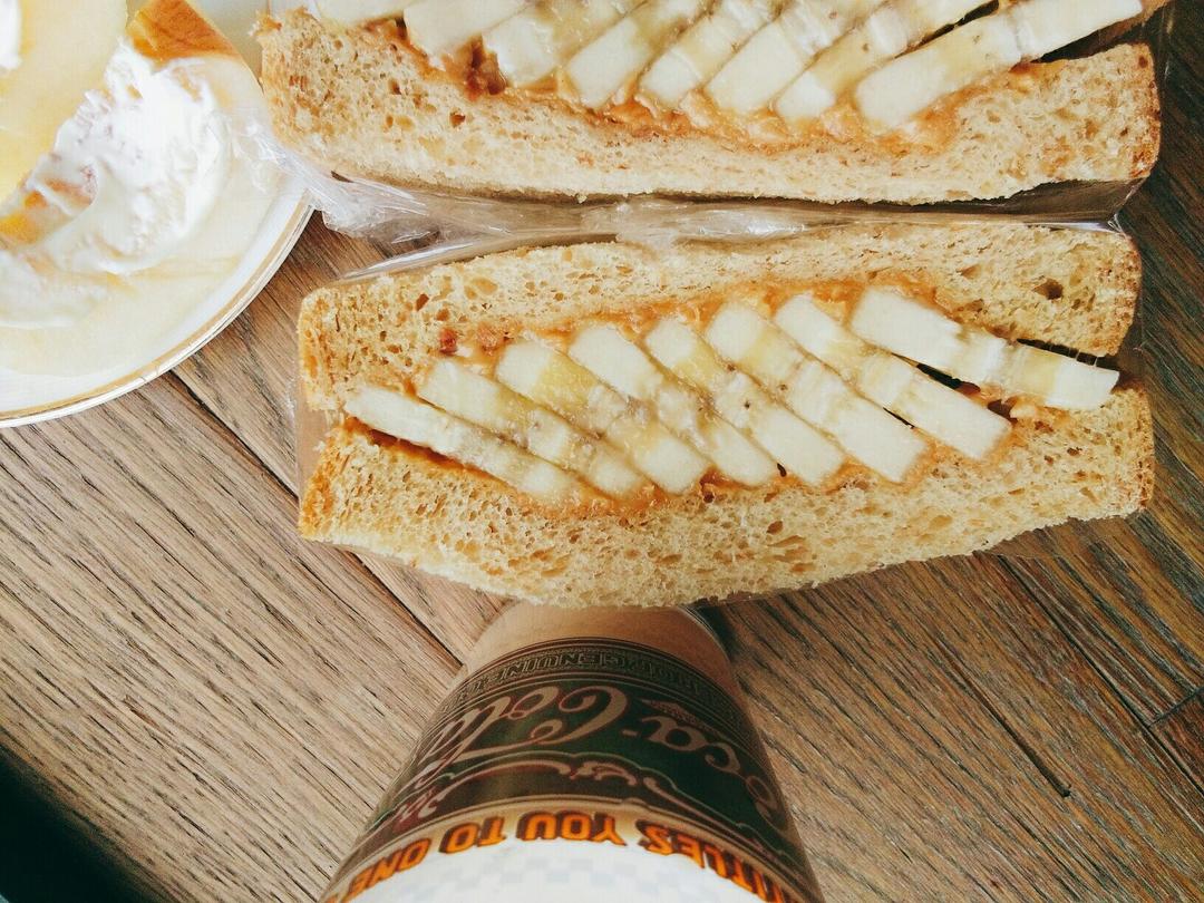 香蕉双享三明治