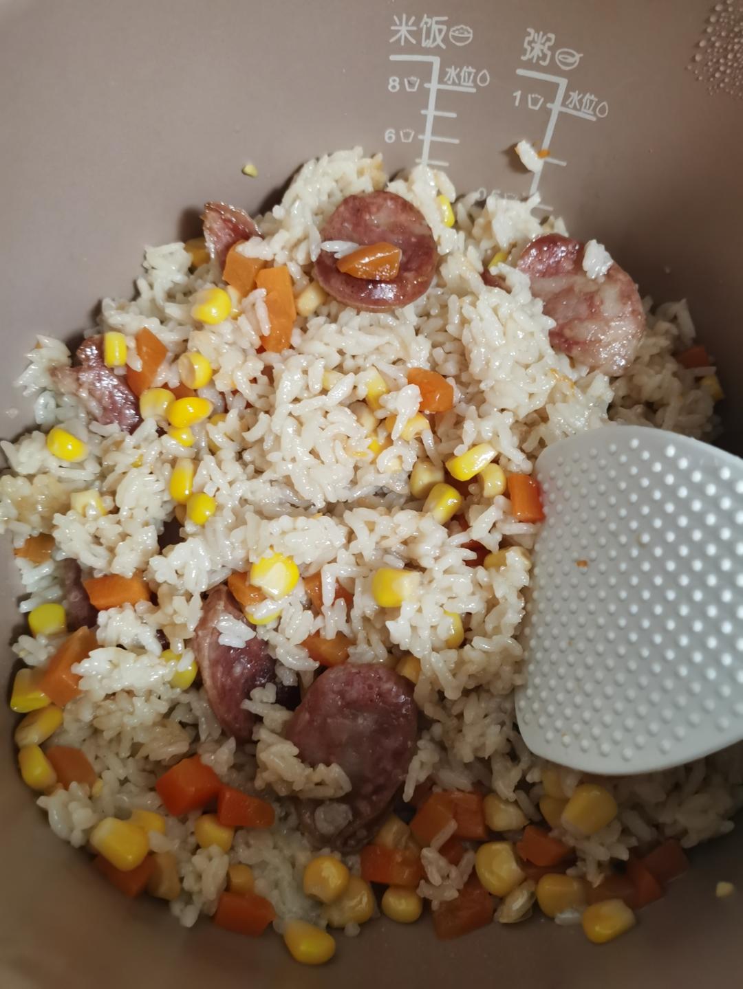 懒人必备～电饭煲腊肠焖饭