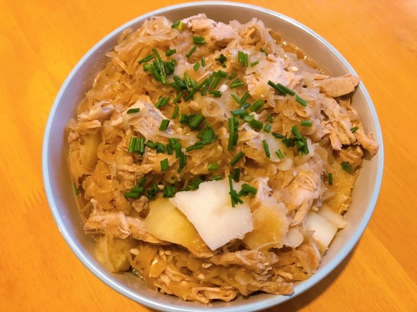 猪肉烩酸菜