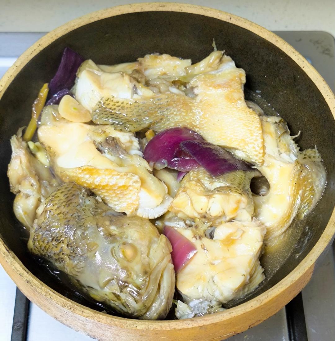 鲜嫩豆腐鲈鱼煲