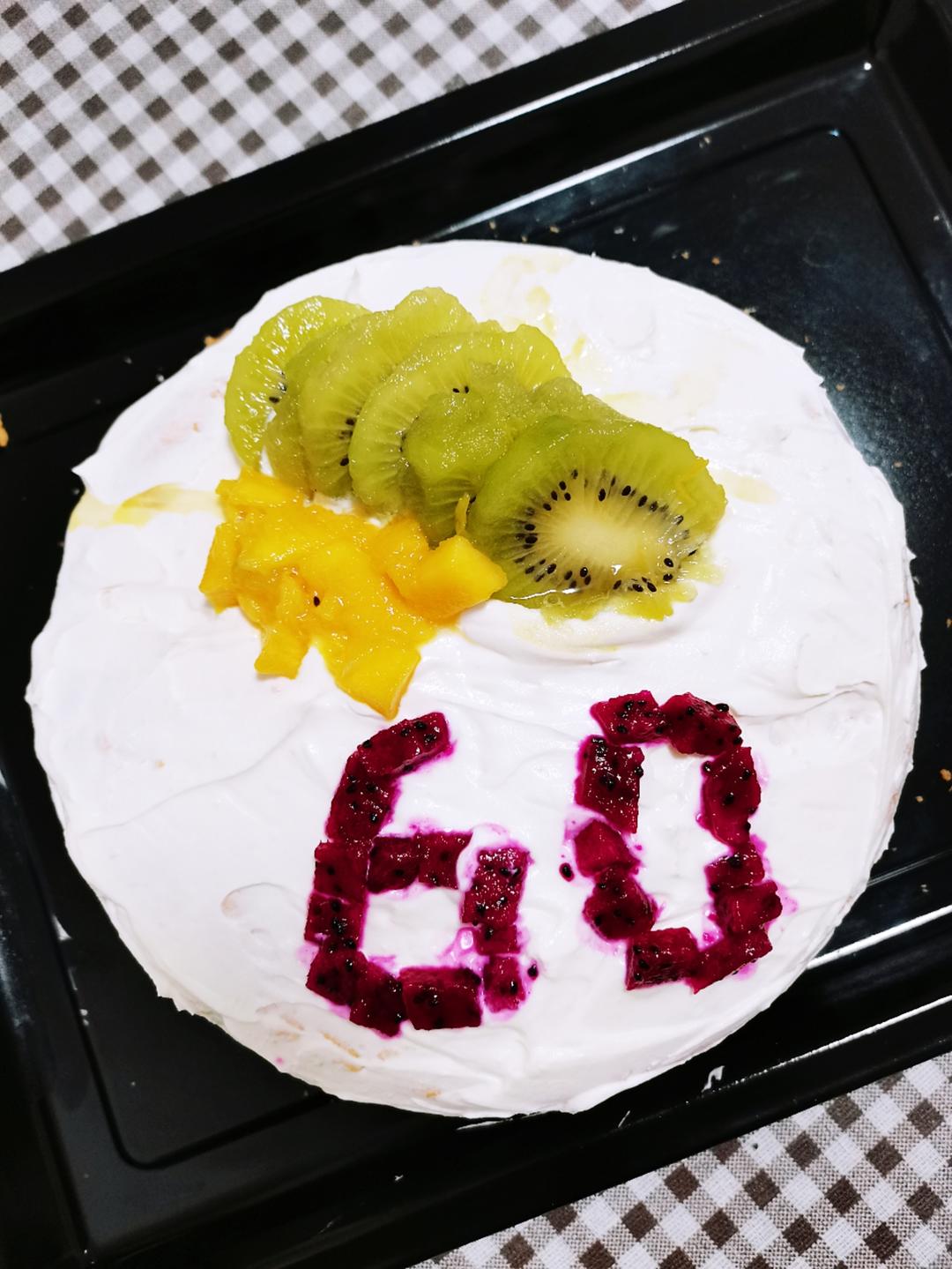 新手必成8寸生日蛋糕（详细多图干货经验分享，解决戚风蛋糕塌陷，奶油饰面涂不好，烤箱温度不好掌握等各种问题）