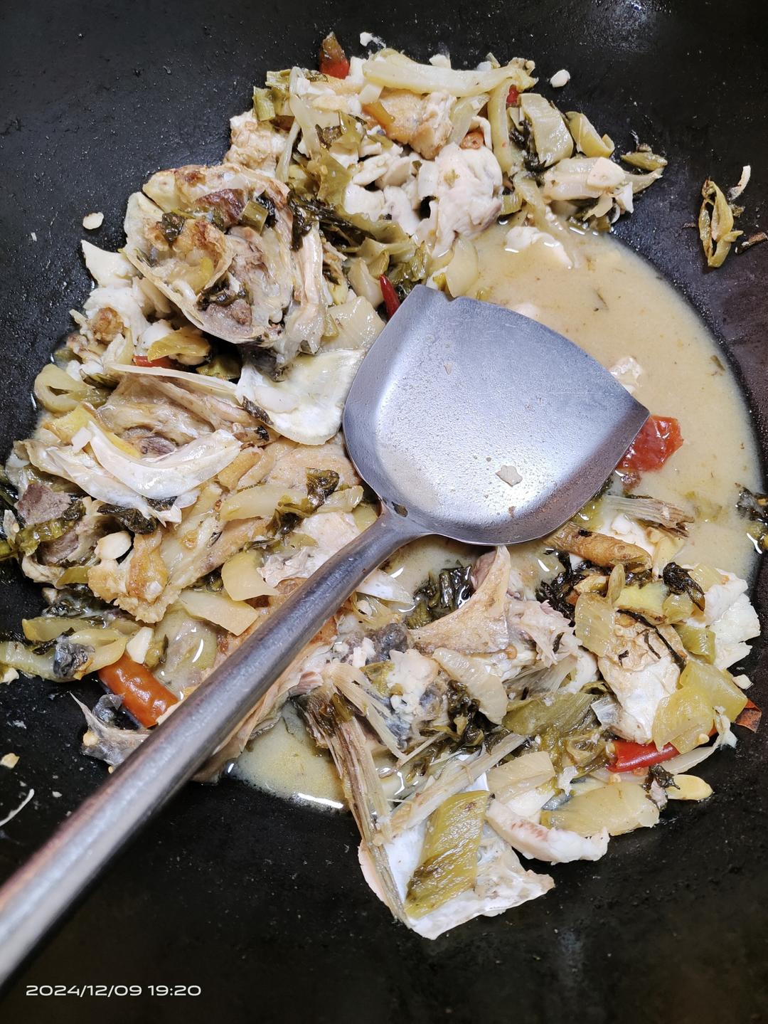 厨师长教你：“酸菜鱼”的传统做法，色香味俱全