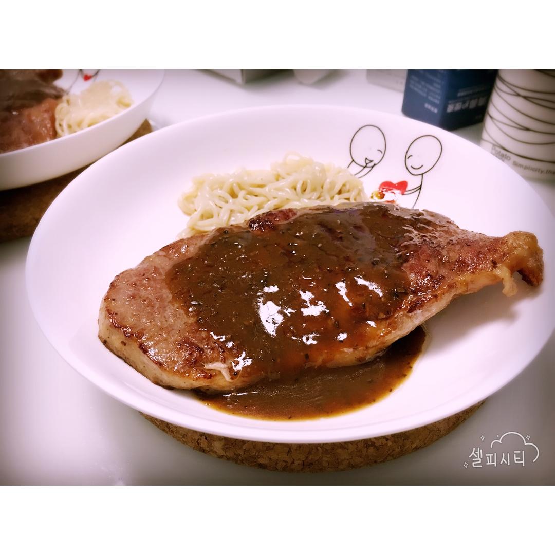 黑椒牛排