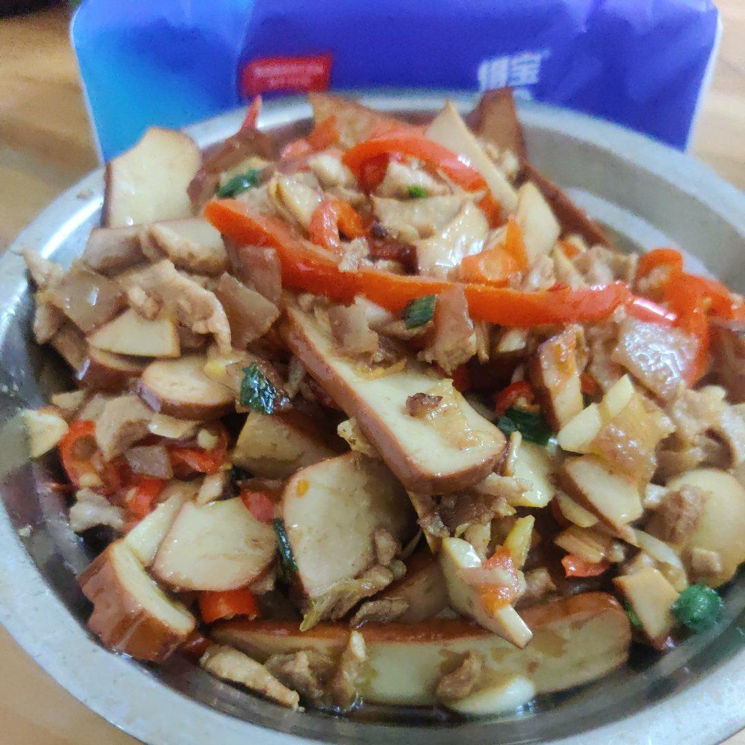 【湘味家常菜】辣椒小炒肉+鸡蛋干 巨好吃！