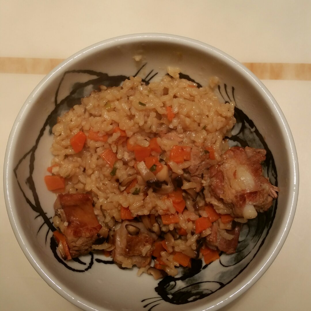 喷香排骨焖饭（爆好吃）