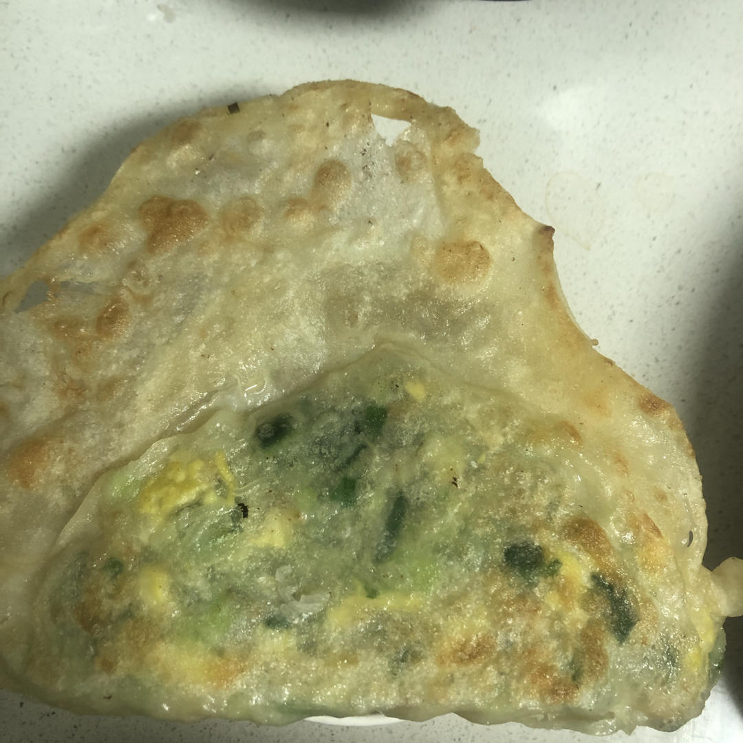吹弹可破的韭菜盒子