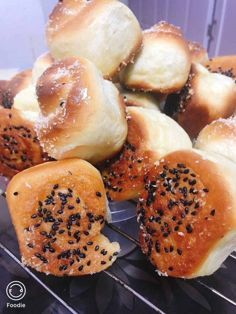 蜂蜜脆底小面包