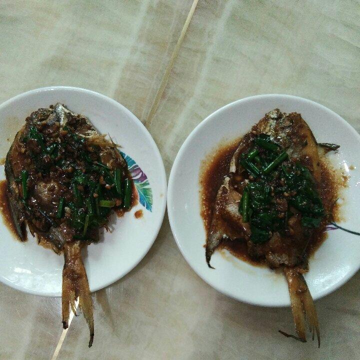 酱焖银鲳鱼
