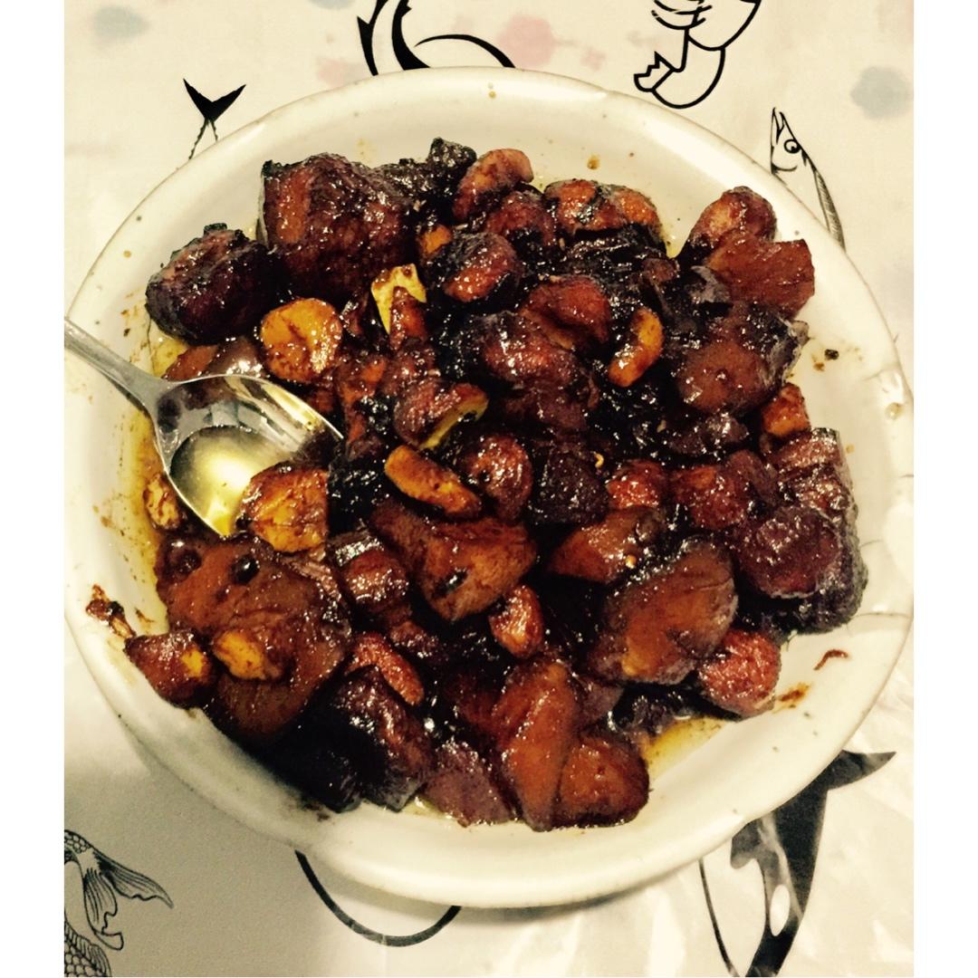 板栗红烧肉