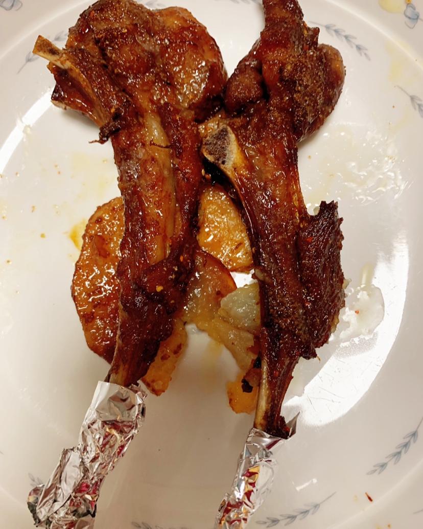 倔强的马蹄金做的超好吃的烤羊排烤箱版