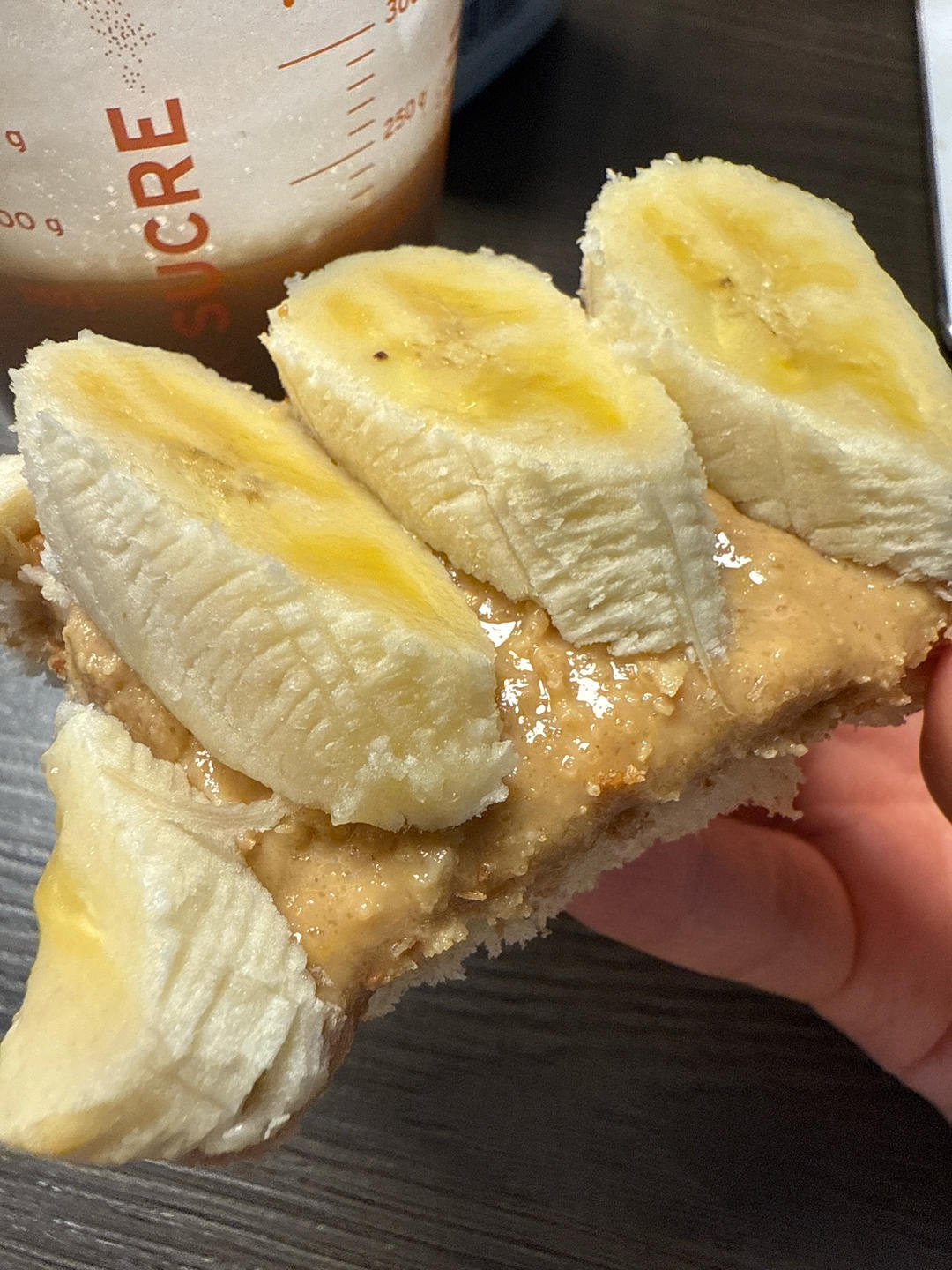 【吐司夹一切】の香蕉花生酱三明治