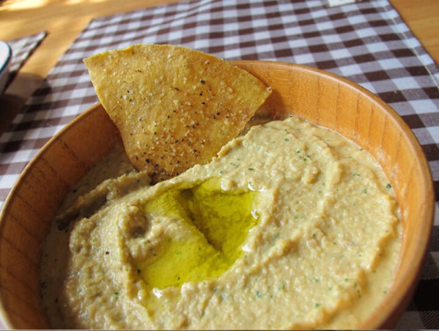 hummus 鹰嘴豆泥