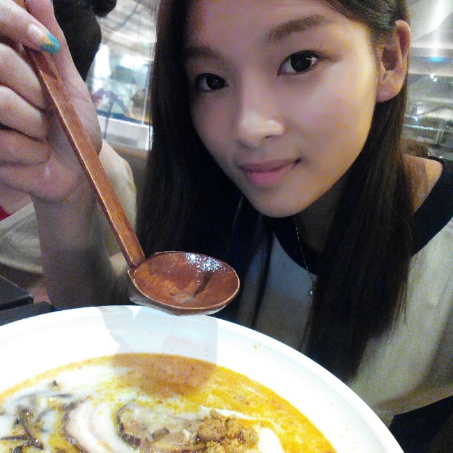 认真的吃货吃不胖