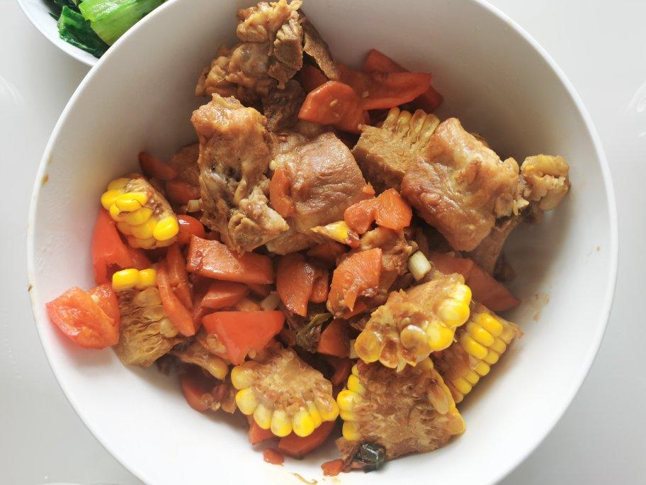 酱烧玉米排骨