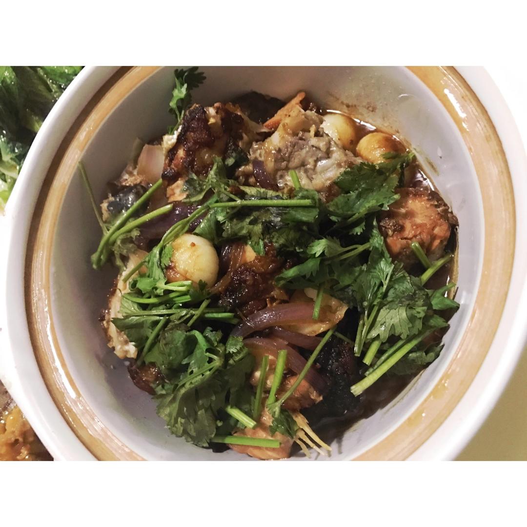 这么做《中餐厅》里的砂锅鱼头煲，超简单！