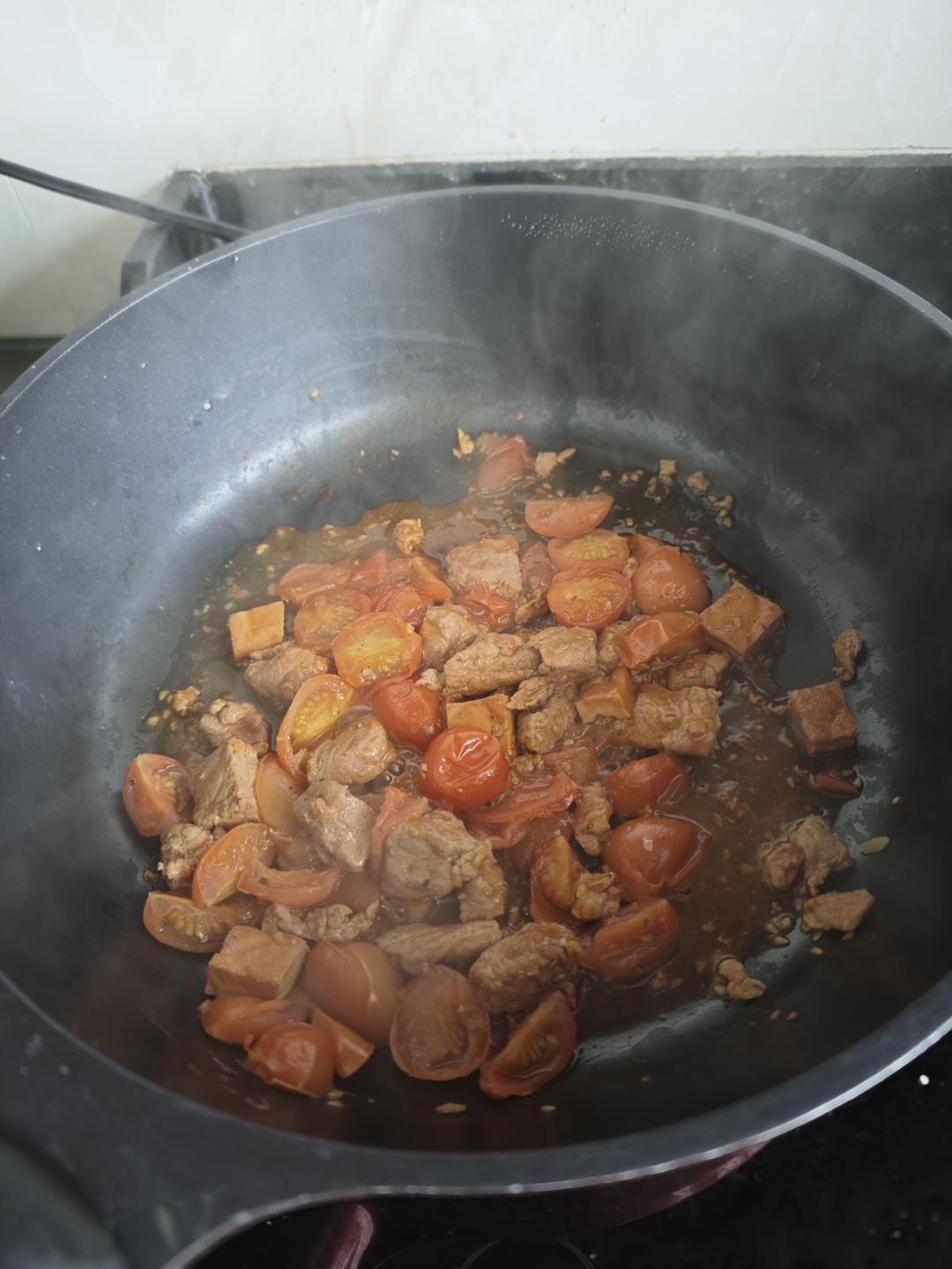 超级简单的番茄炖牛肉