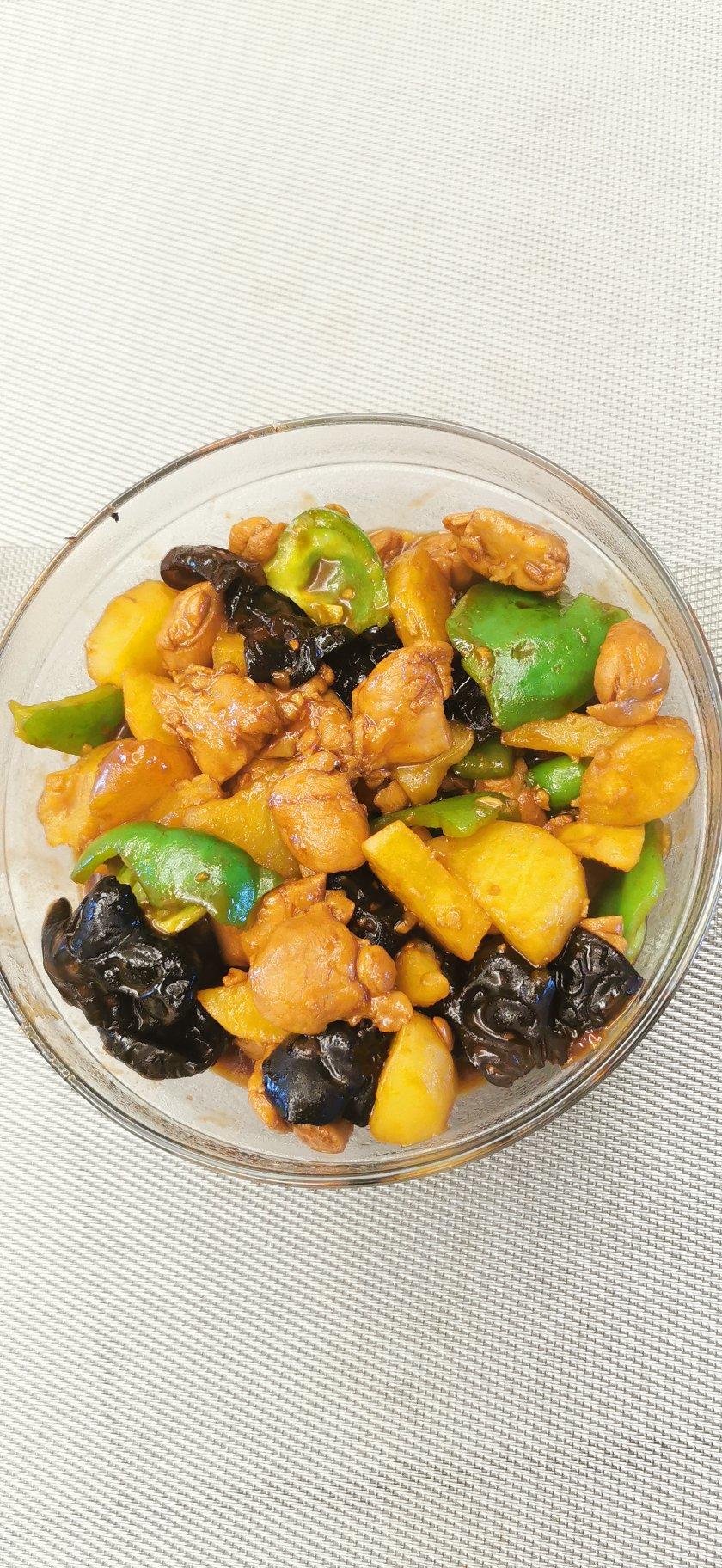 黄焖鸡