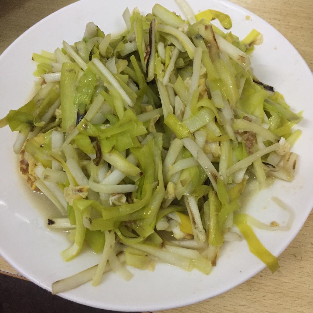 韭菜黄炒鸡蛋