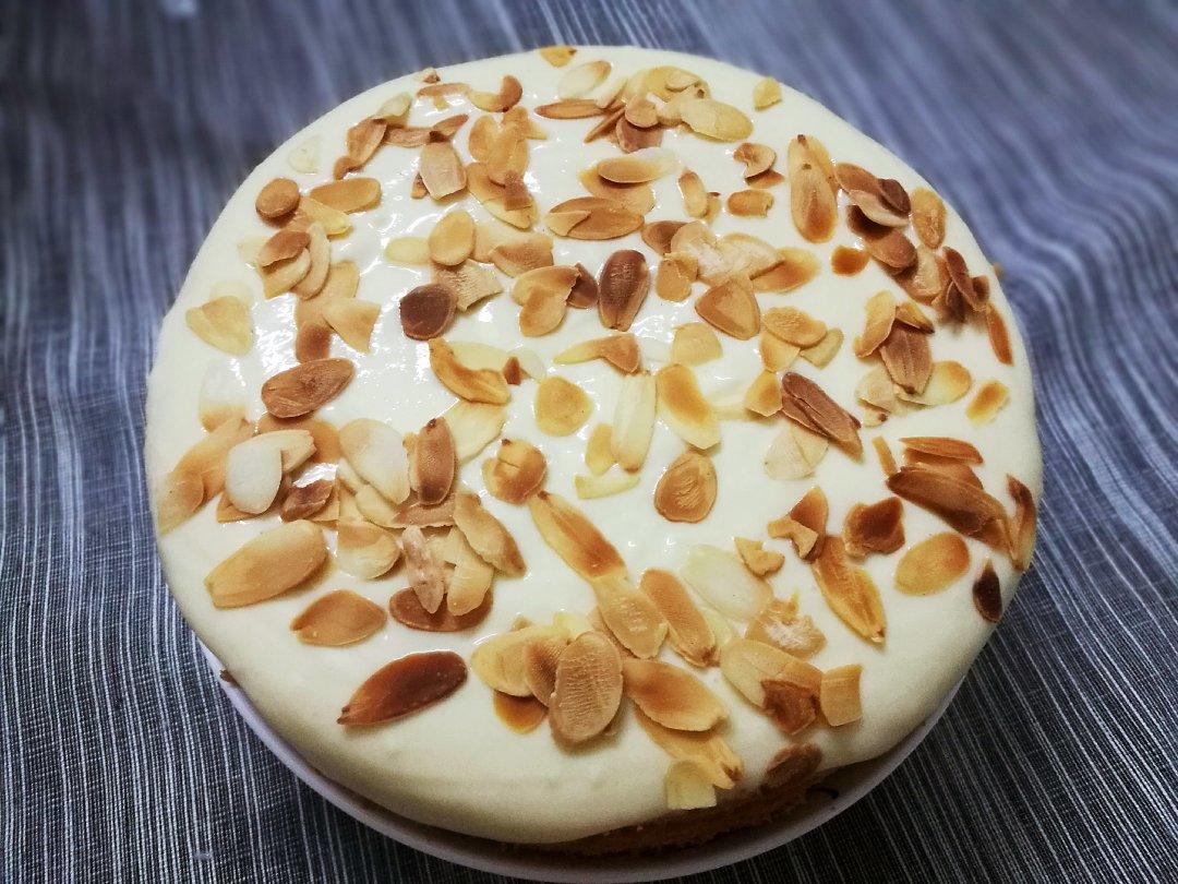 香草雪崩爆浆蛋糕