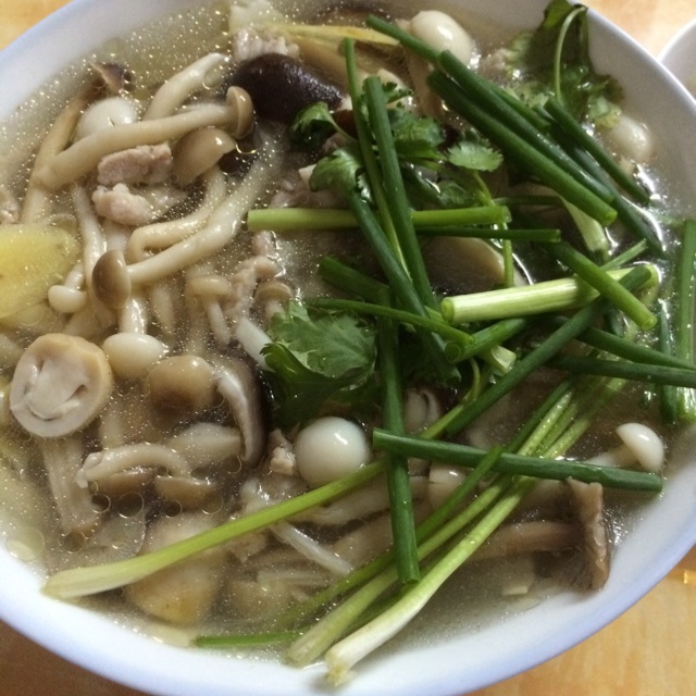 什锦杂菇汤