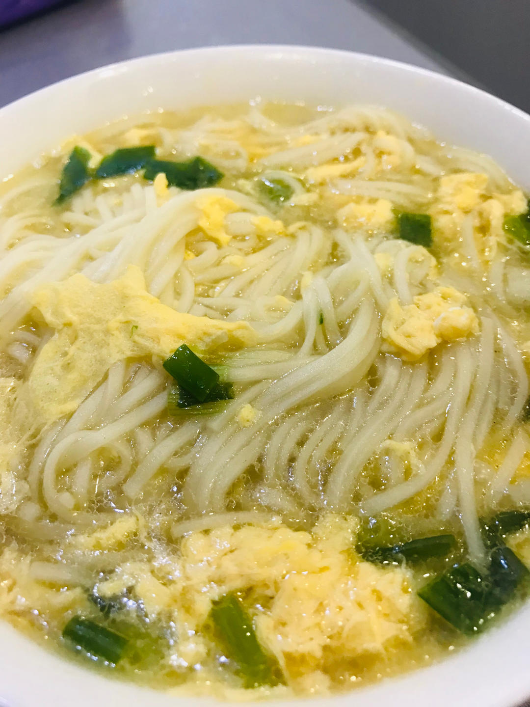 超简单好吃的葱花鸡蛋面
