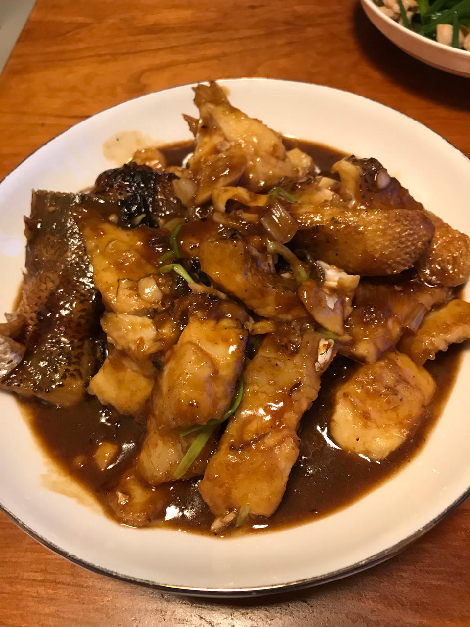适合孩子吃的下饭菜：酱汁焖鱼