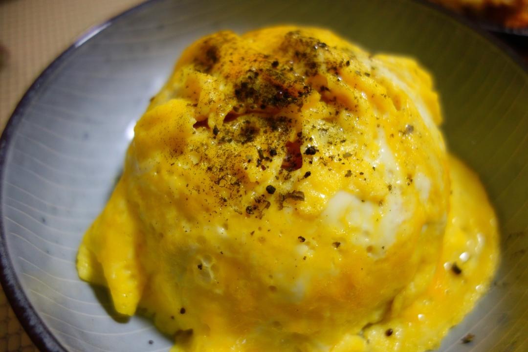 颜值高又好做的裙子蛋包饭