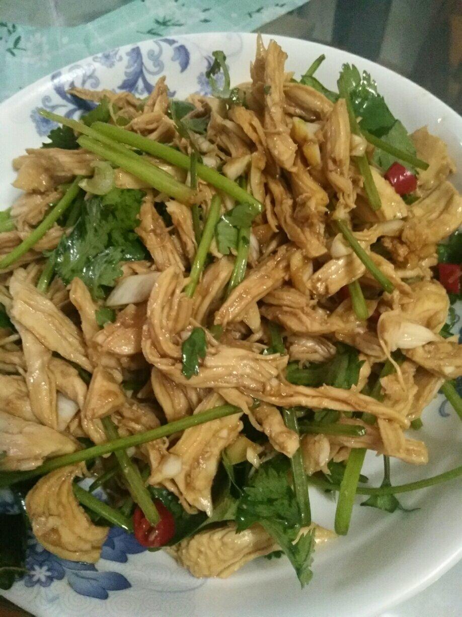 减脂健身｜凉拌手撕鸡丝（香辣&麻油版）