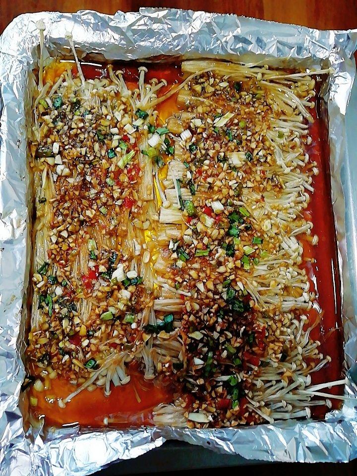 蒜蓉烤金针菇（烤箱版）