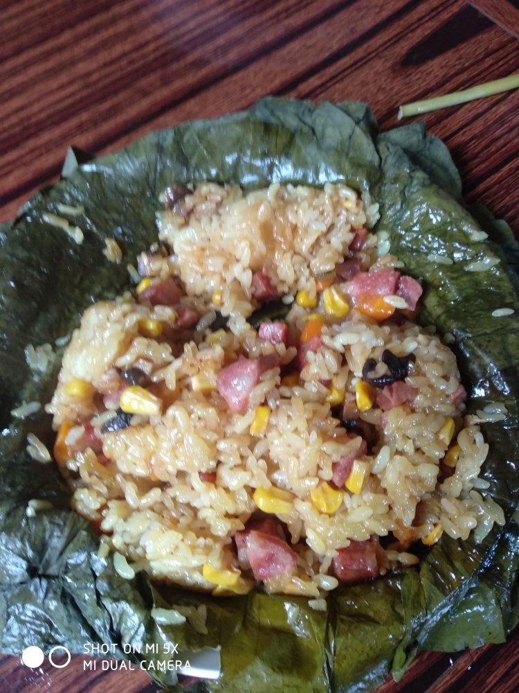 豌豆腊肉糯米饭