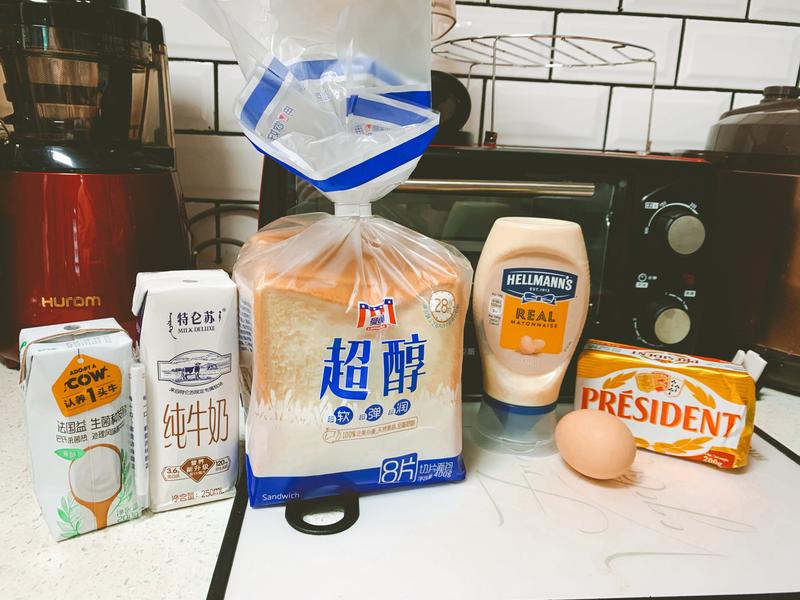 纯奶手撕吐司的做法 步骤1