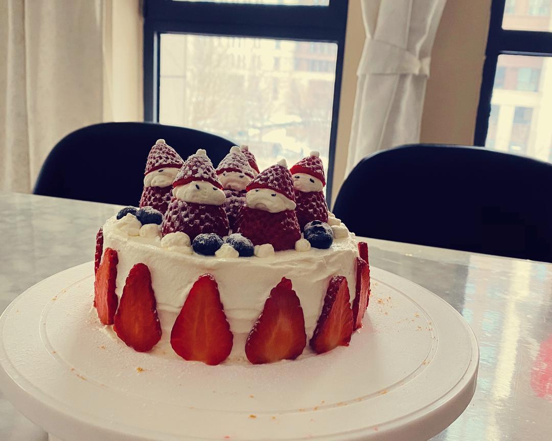 6寸草莓奶油蛋糕