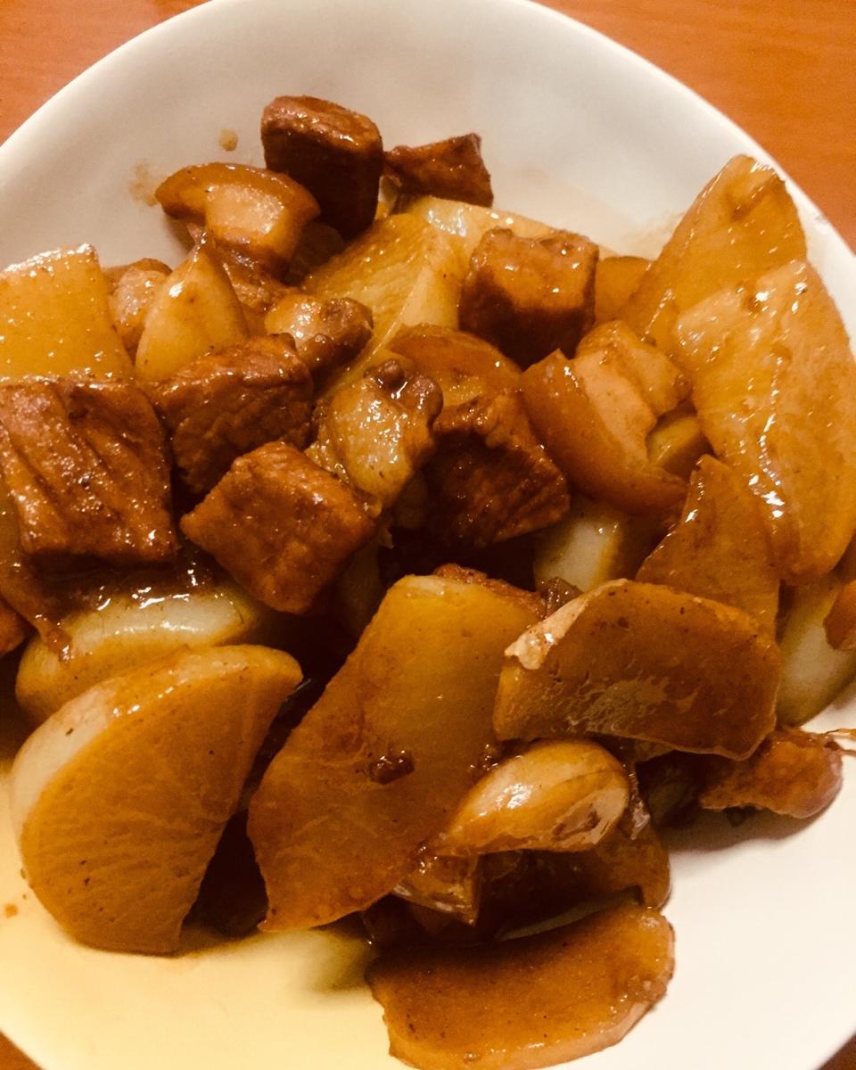 萝卜烧肉
