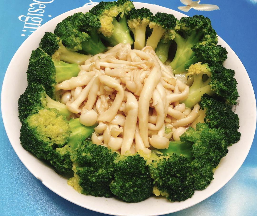 西蓝花陪伴海鲜菇，减肥去脂好帮手！的做法