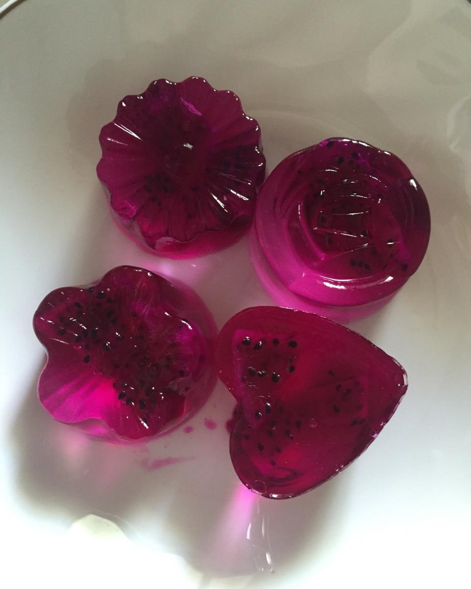 火龙果果冻（白凉粉版）