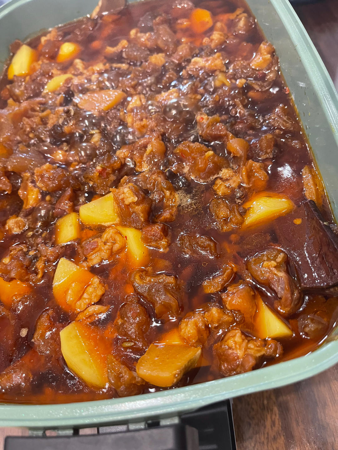 完胜刘一锅的 筋头巴脑炖土豆胡萝卜