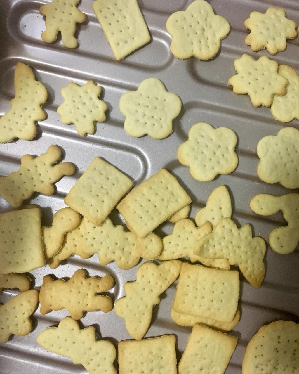 无鸡蛋无黄油的咸味土豆饼干