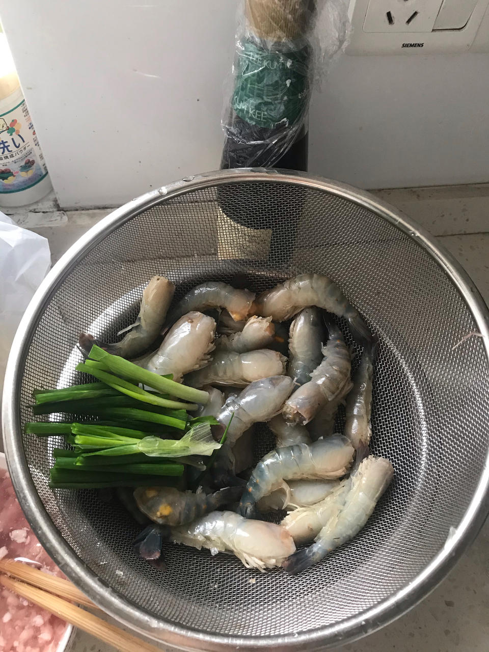 好吃到舔手指！超多膏的大头虾🦐【酸甜】😋附处理虾的步骤