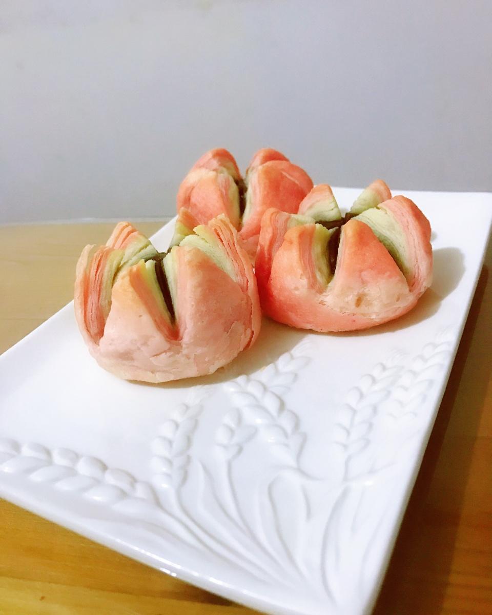 椰蓉荷花酥