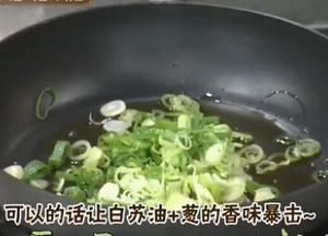 白老师家常菜 炒泡菜的做法 步骤2
