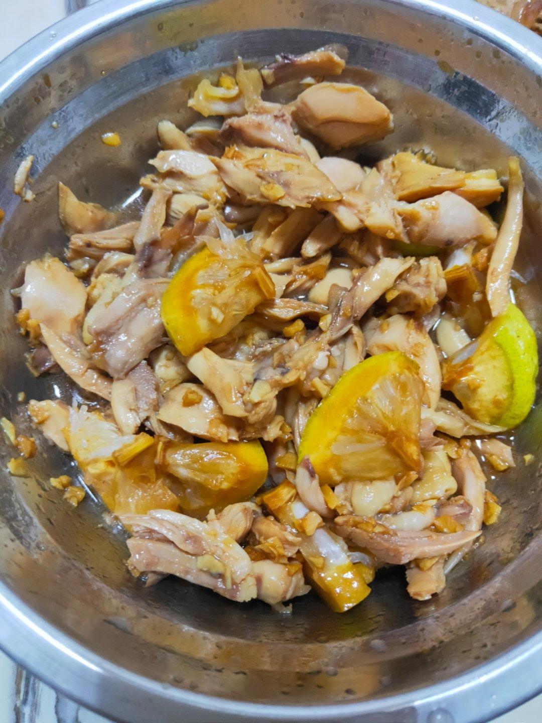 手撕鸡腿肉