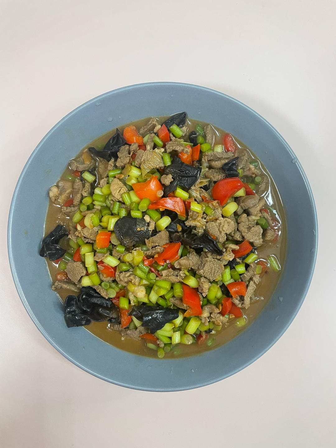 蒜苔炒肉末，三碗米饭都不够吃