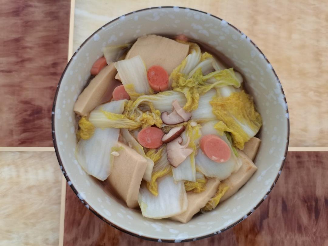 给肉都不换白菜豆腐煲