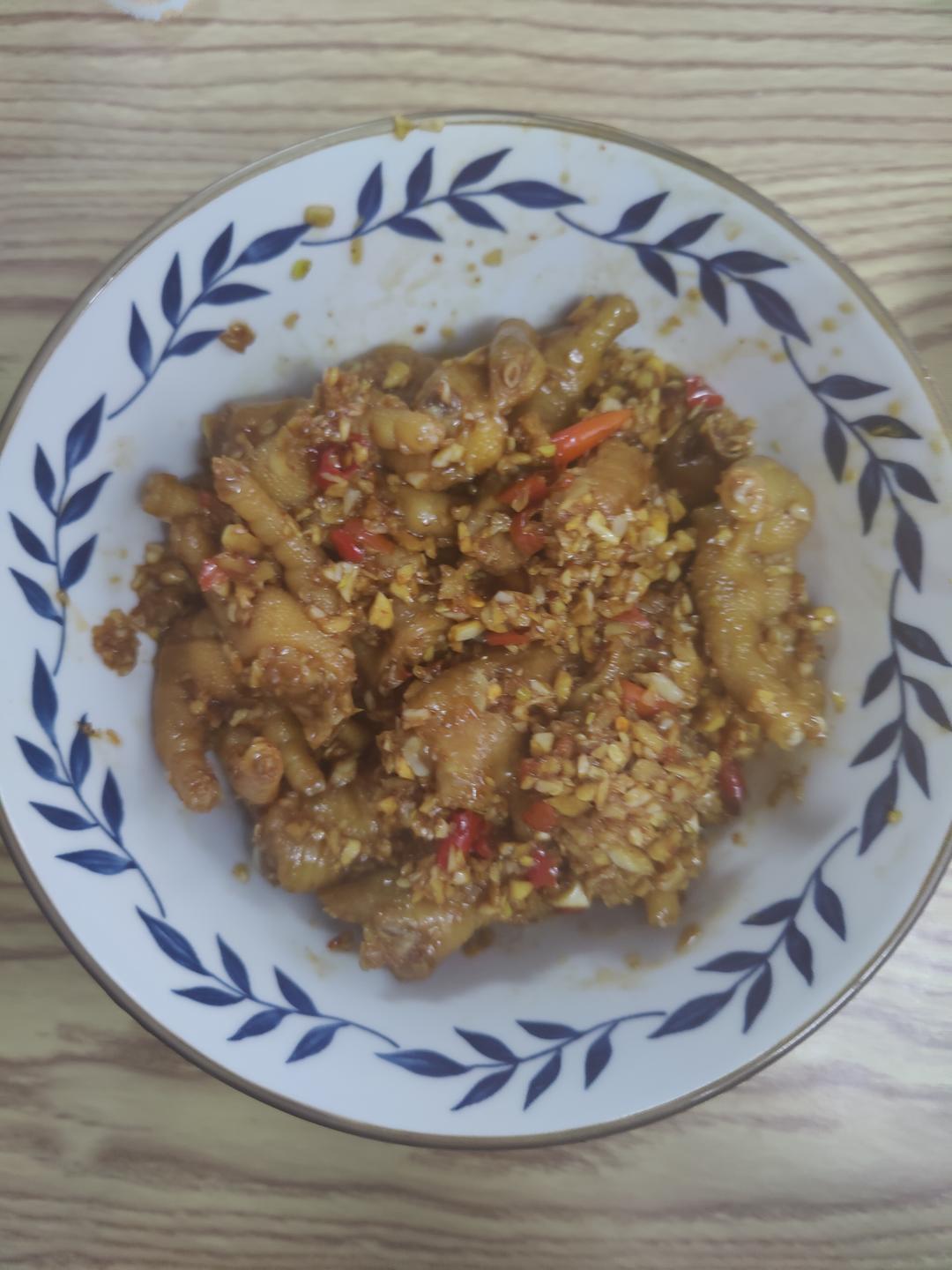 卖了十几年鸡爪的阿姨教我做的蒜香鸡爪