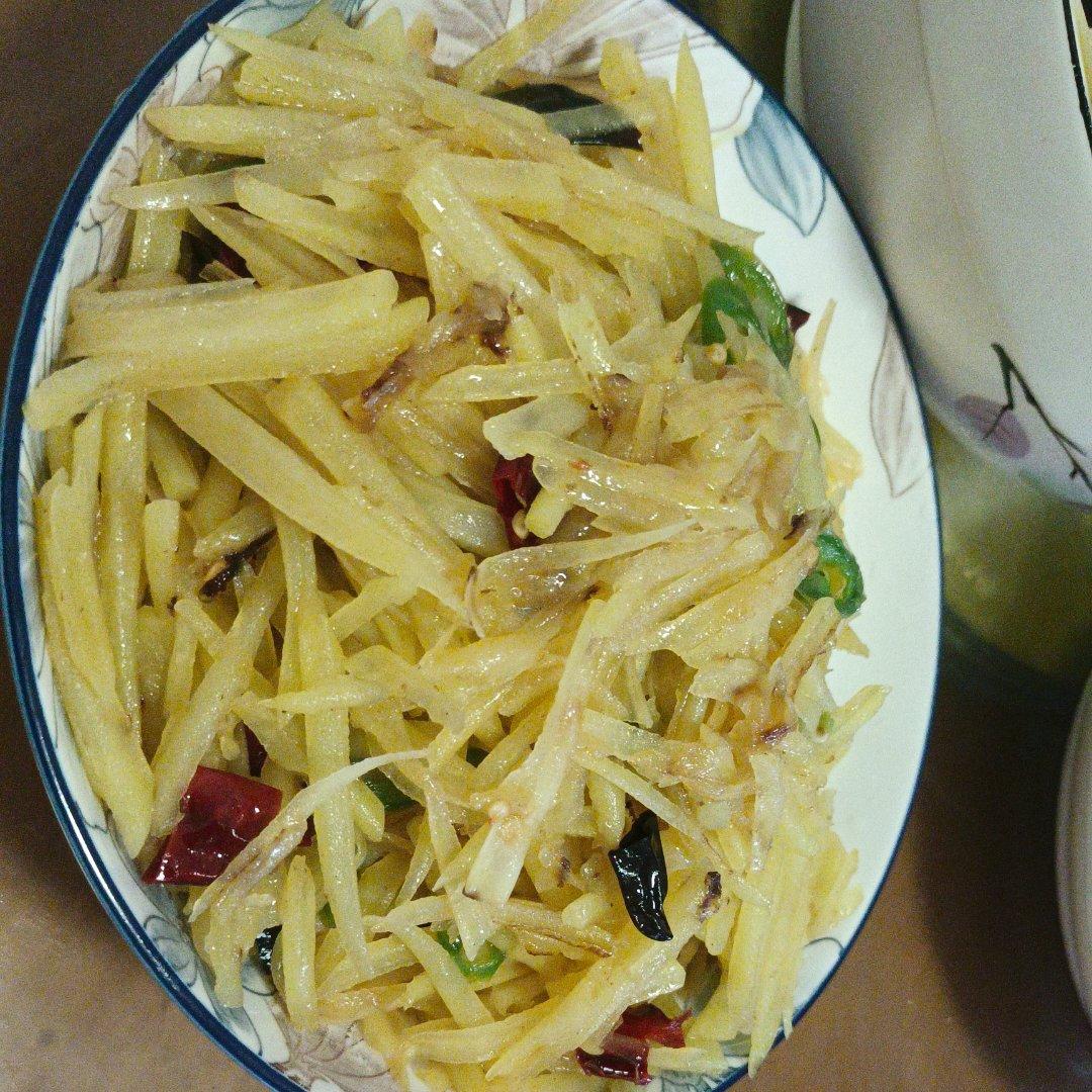 酸辣土豆丝的家常做法 超级下饭