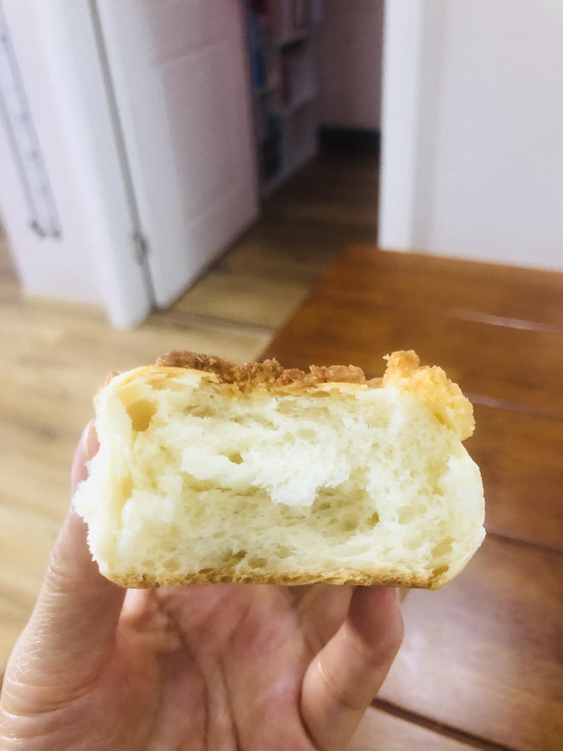 一次发酵同样松软的椰蓉小面包