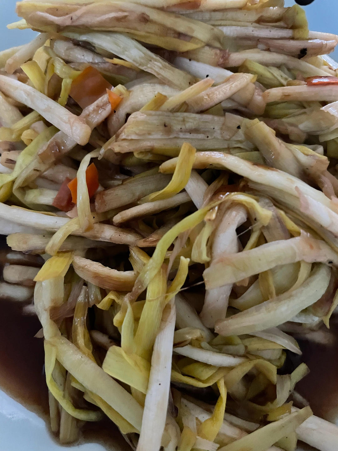 川菜俏荤的代表—韭黄肉丝