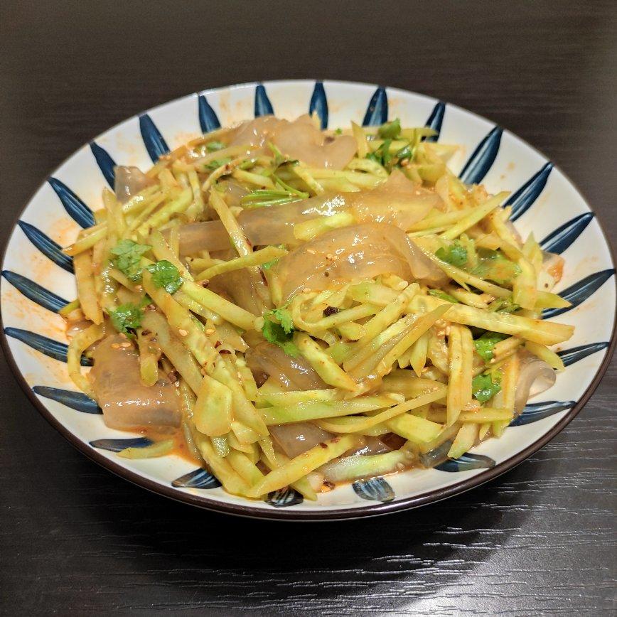 凉拌香辣麻酱拉皮👉解暑开胃，超有食欲